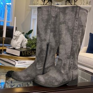 MIA Distressed Black Suede Piperr Riding Boots Size 7 NWOT